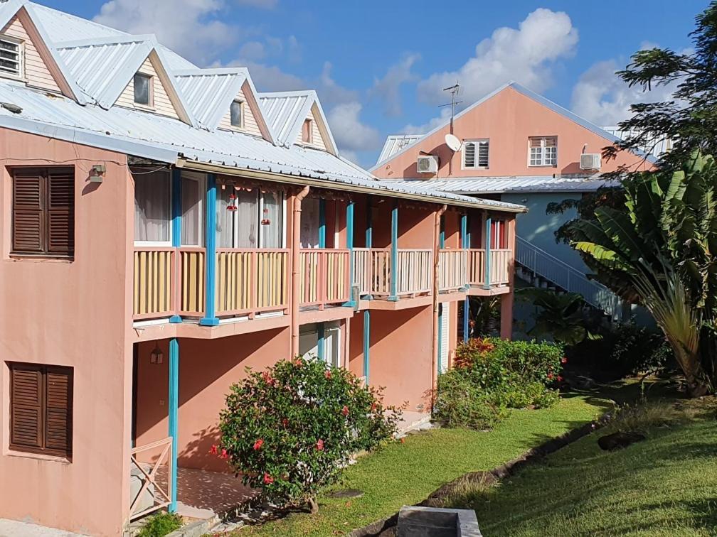 Appartement Ker-Eol Residence Canouan Sainte-Anne Avec Piscine ภายนอก รูปภาพ