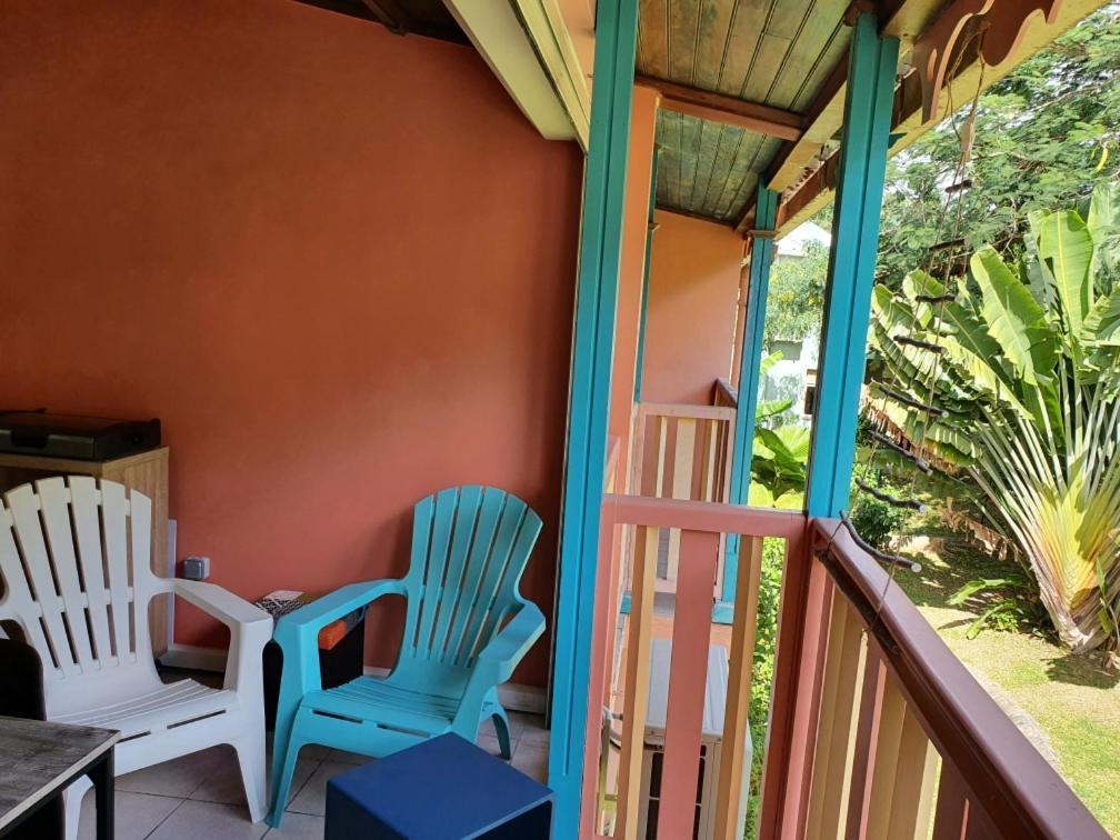Appartement Ker-Eol Residence Canouan Sainte-Anne Avec Piscine ภายนอก รูปภาพ