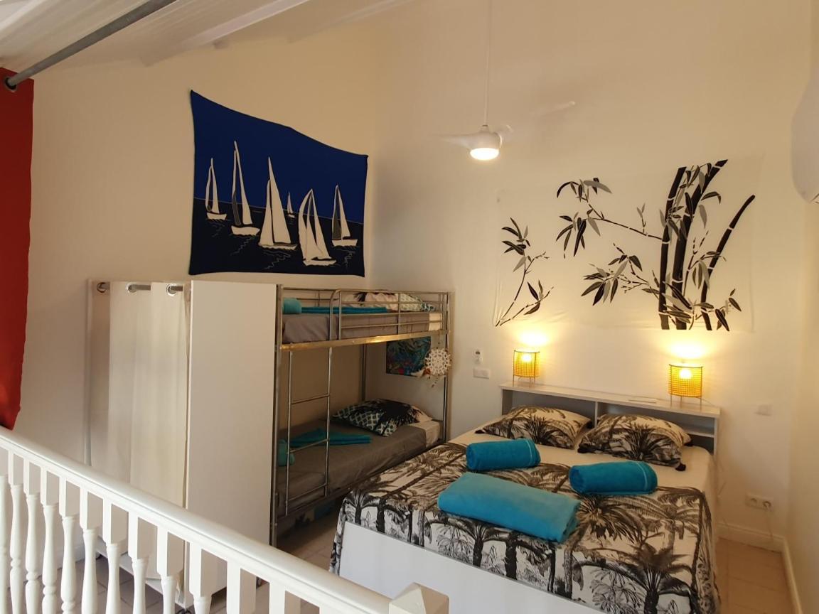 Appartement Ker-Eol Residence Canouan Sainte-Anne Avec Piscine ภายนอก รูปภาพ